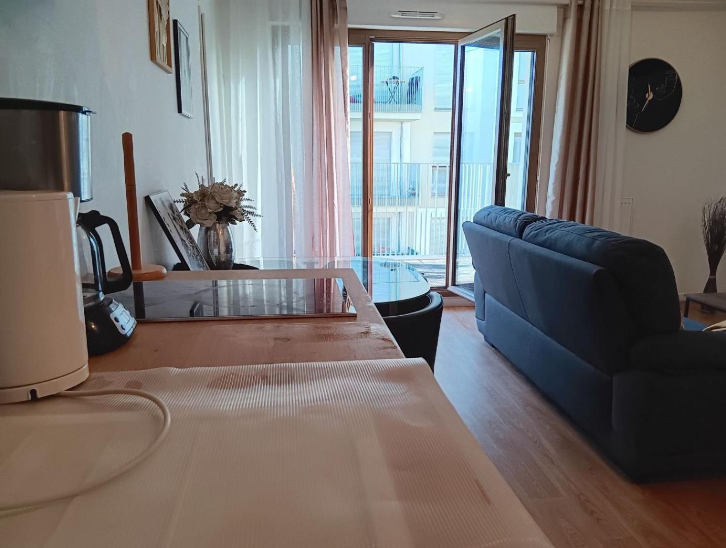 Destiny Appart' Paris -Beauvais-Orly- Podcasts- Stade De France สแตงส์ ภายนอก รูปภาพ